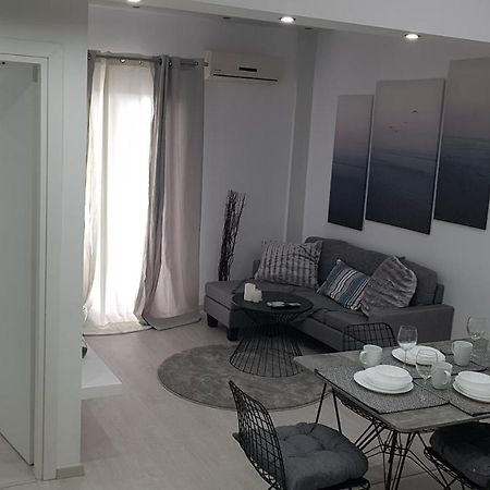 Konstantinos'S Luxury Apartment テッサロニキ エクステリア 写真